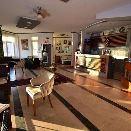 Senar Otel Ayvalik Luaran gambar