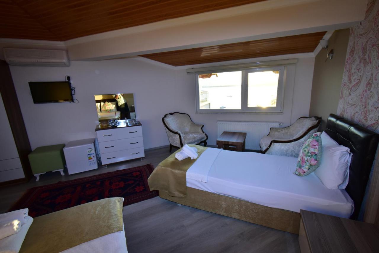 Senar Otel Ayvalik Luaran gambar