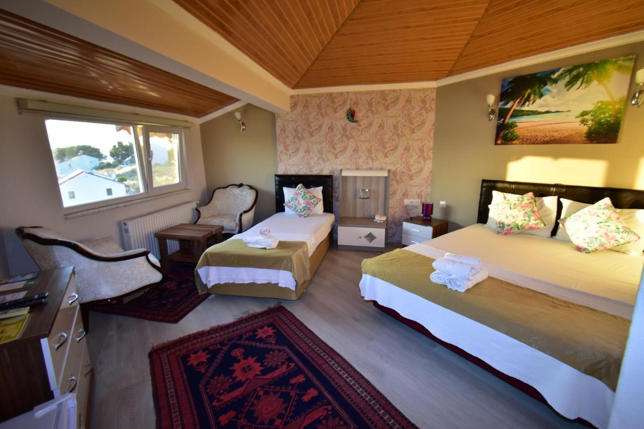 Senar Otel Ayvalik Luaran gambar