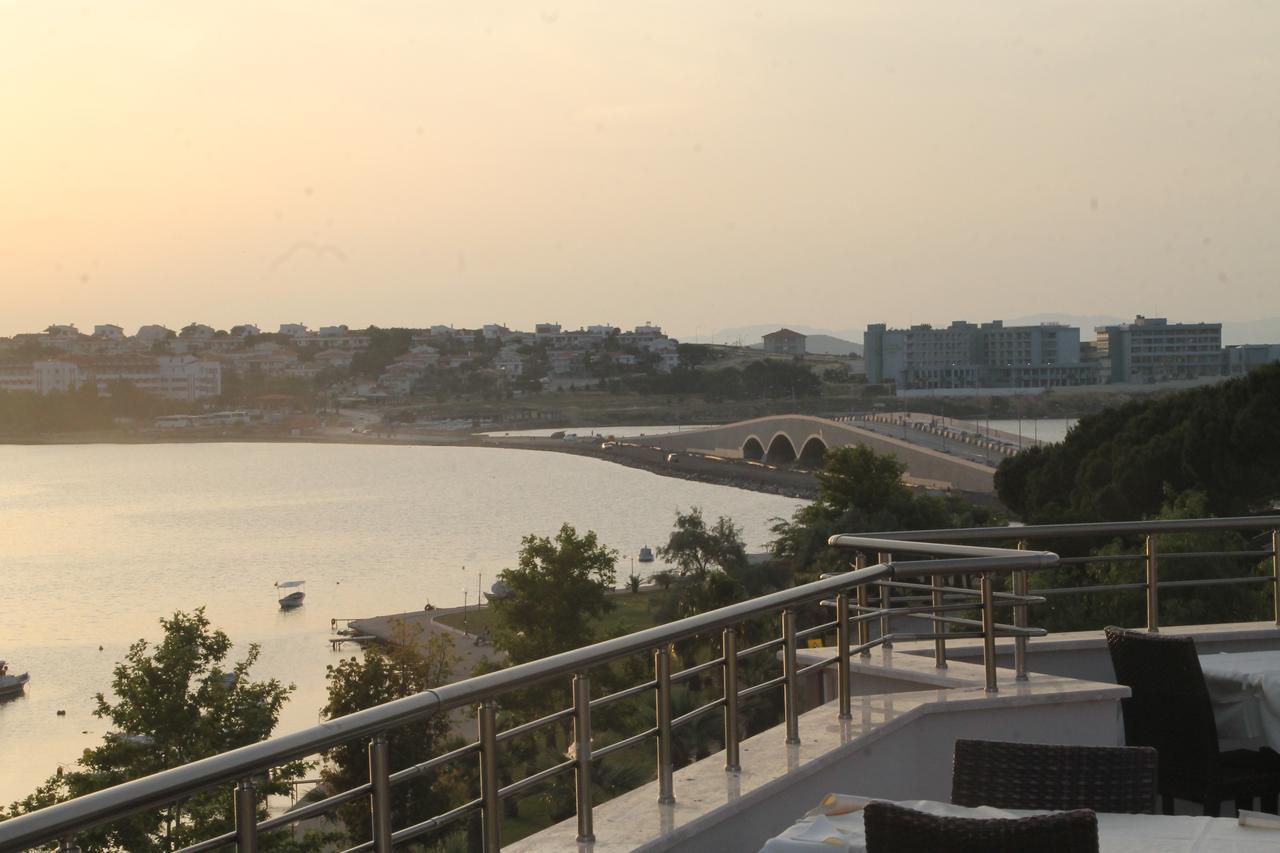 Senar Otel Ayvalik Luaran gambar
