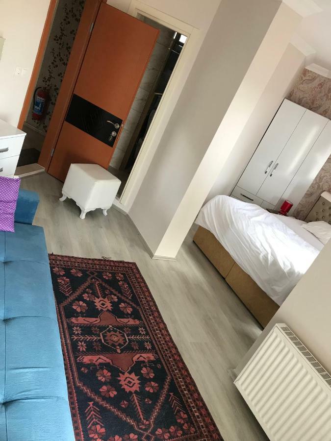 Senar Otel Ayvalik Luaran gambar