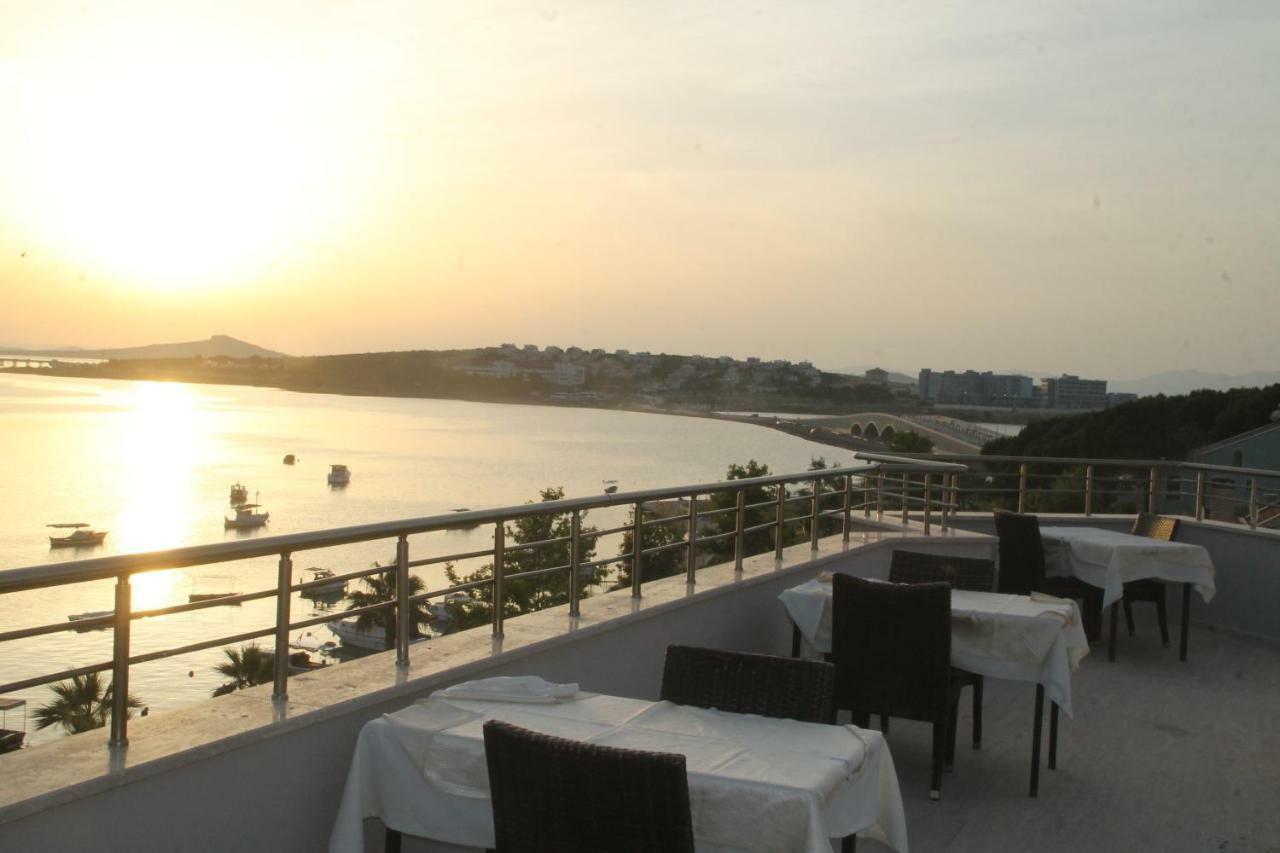Senar Otel Ayvalik Luaran gambar