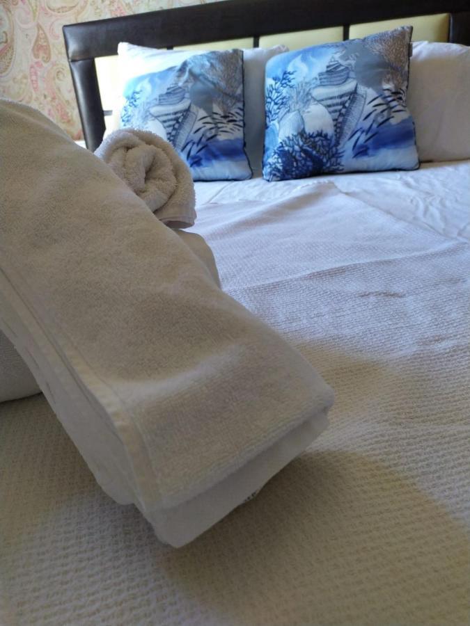 Senar Otel Ayvalik Luaran gambar