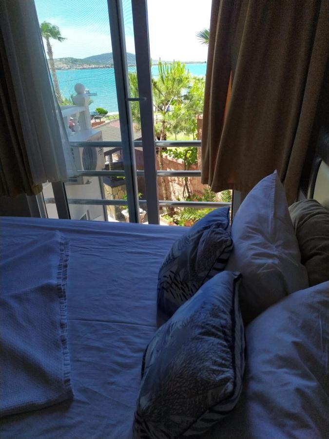 Senar Otel Ayvalik Luaran gambar